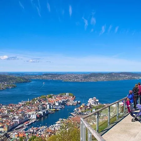 Apartmán In Modern Complex Near Old *