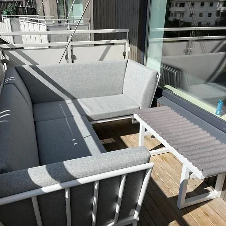 Apartman In Modern Complex Near Old Bergen