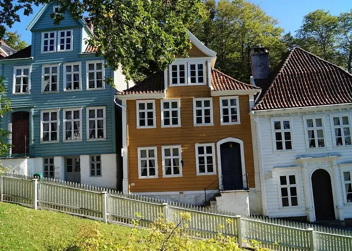 Leilighet In Modern Complex Near Old